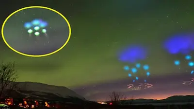 Extraterrestrial Invasion Over The Sky Of Sweeden Right During Boreal Aurora Phenomenon?