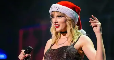 Best Gifts for Taylor Swift Fans This Christmas