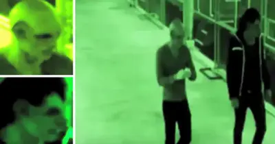 Mysterious Alien-Humanoids Are Walking Among Humans – Surveillance Footage Analysed