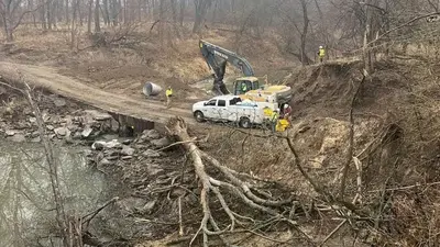 Oil spill in rural Kansas creek shuts down Keystone pipeline