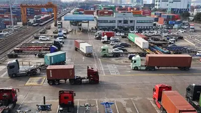 South Korean truckers end 16-day strike over freight fares