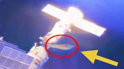 NASA Interrupts Live Stream Shortly After Noticing A Strange UFO Docked On The ISS