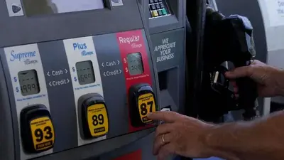 Gas prices fall again in NJ, nation as demand remains low