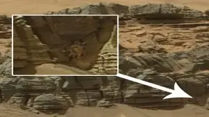M̳y̳s̳t̳e̳r̳i̳o̳u̳s̳ A̳l̳i̳e̳n̳ Creature Was S̳p̳o̳t̳t̳e̳d̳ by NASA On Mars