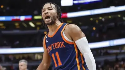 Knicks extend winning streak to five games as Jalen Brunson, Julius Randle shine in OT victory over Bulls