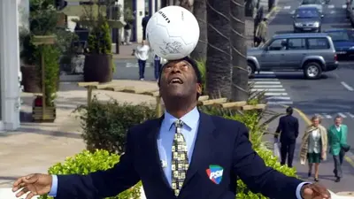 Soccer star Pelé's family shares updates from his hospital bed