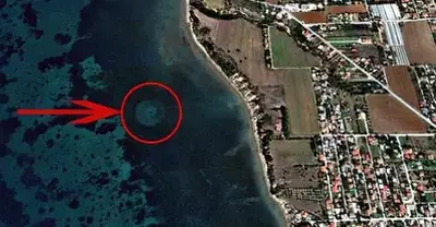 Fleet Of UFOs Spotted Underwater Off The Coast Of Greece On Google Earth By Expert Alien Hunter