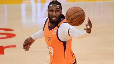 Jae Crowder says he's 'confused and hurt' by situation with Suns, teammates respect his decision