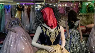 Kabul's mannequins, hooded and masked under Taliban rules