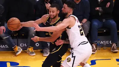Austin Rivers says refs help make Stephen Curry NBA's hardest player to guard: He gets 'every f---ing call'