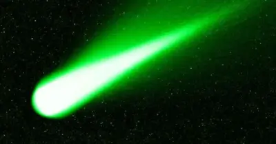 An Extremely Rare Green Comet Is Visiting Earth And You Can See it Withy Naked Eye
