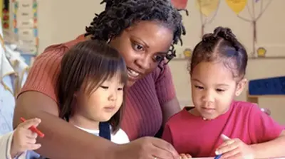Rhode Island KIDS COUNT report on race, ethnic disparities in maternal, infant, child health