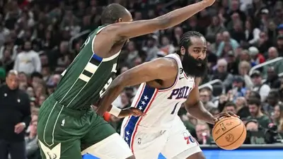 James Harden is having a career shooting season, and he had it all going in Sixers' statement win over Bucks
