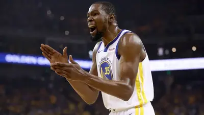 Kevin Durant's 'insane' streak of not playing in front of Warriors fans continues, but 'a lot of love' awaits