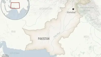 Pakistani army says 4 troops killed by Iran-based militants