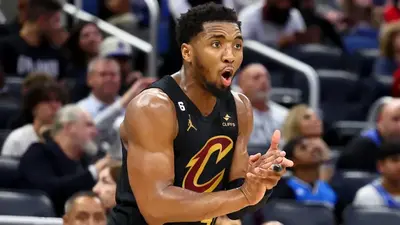 Cavaliers' Donovan Mitchell makes history with fourth consecutive 40-point game in win over Magic