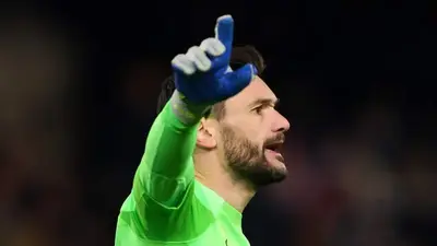 Hugo Lloris subbed at half-time after shipping 5 against Newcastle