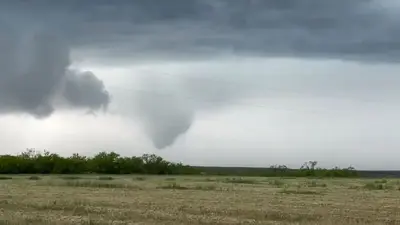 Severe weather expected in the Heartland as high temperatures near records