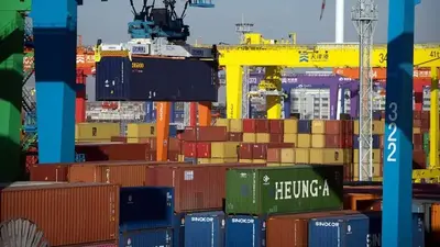 China exports up 8.5% in April despite weak global demand