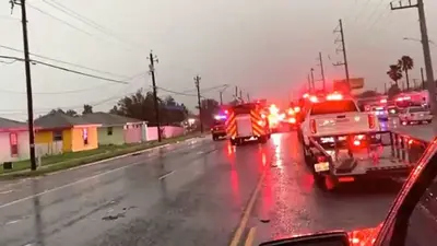 1 dead, at least 10 injured following possible tornado in Rio Grande Valley: NWS