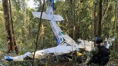 Search for 4 kids missing after deadly Amazon plane crash leaves Colombia on edge