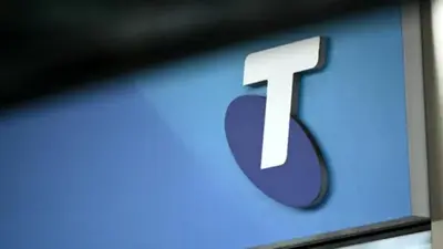 Telstra customers fume over additional fees on paper bills and cash payments