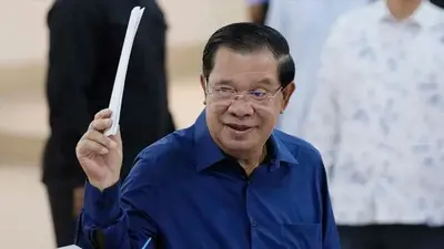 Cambodian Prime Minister Hun Sen says he will step down in 3 weeks and his son will succeed him