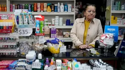 Bargain-hunting Uruguayans are flocking to Argentina as its peso slides. Back home, shops struggle