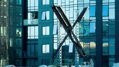 Brightly flashing 'X' sign removed from the San Francisco building that was Twitter's headquarters