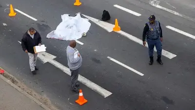2 people are fatally shot on a fifth day of protests in the South African city of Cape Town