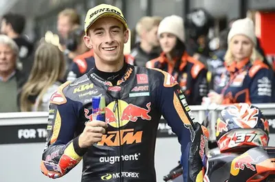 Acosta MotoGP announcement on hold as KTM “works on solution for everybody”