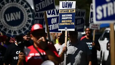 UAW expected to announce new strike targets amid talks with General Motors, Ford, Stellantis