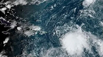 Tropical Storm Philippe chugs toward Bermuda on a path to Atlantic Canada