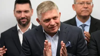 Populist Slovak ex-prime minister signs coalition deal with 2 other parties to form a new government