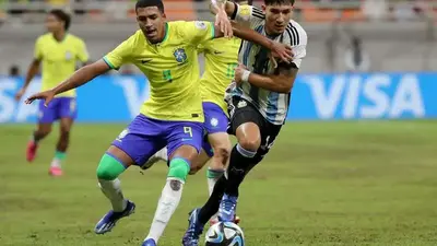 Why was kick-off delayed in the Brazil vs Argentina U-17 World Cup quarter-final game?