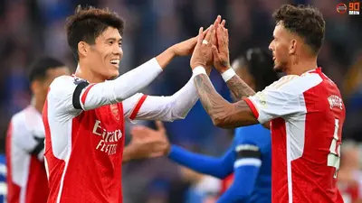 Arsenal open contract talks with key defensive stars
