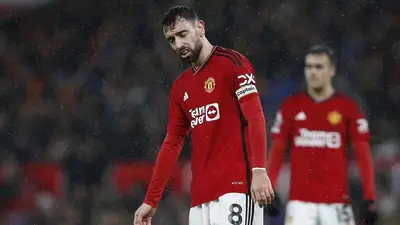 Why Bruno Fernandes is suspended vs Liverpool and how Man Utd can replace him