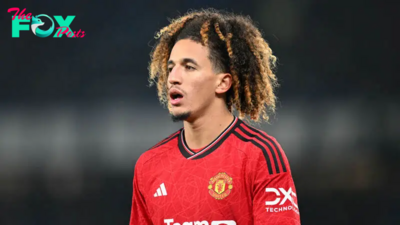 Man Utd 'advancing' another loan exit - this time with option to buy