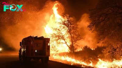 Historic Texas wildfires rage toward U.S. nuclear weapon facility