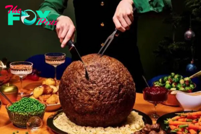 4t.IKEA just revealed giant Swedish meatballs the size of turkeys – extremely simple to make