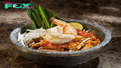 The 5 Best Traditional Thai Foods to Eat for Songkran in Bangkok