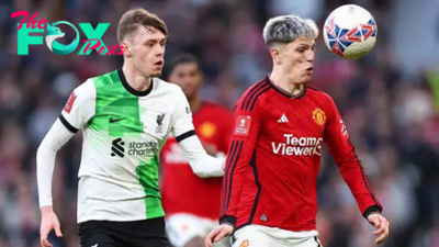 Man Utd vs Liverpool: How to watch Premier League clash and predictions