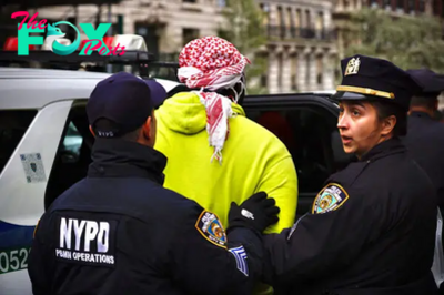 Police Arrest More Than 100 Pro-Palestinian Protesters at Columbia University