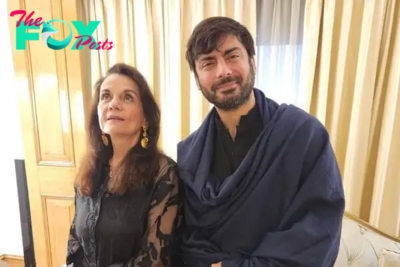 Fawad Khan meets Bollywood veteran Mumtaz on her trip to Pakistan