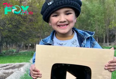 Muhammad Shiraz receives YouTube gold play button