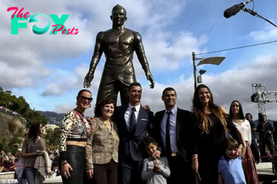 rr Fans dazzle with incredible poses alongside the C.Ronaldo statue, igniting a social media frenzy with their contagious excitement.