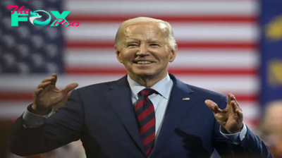 Biden Administration Says 100,000 New Migrants Expected to Enroll in ‘Obamacare’ Next Year