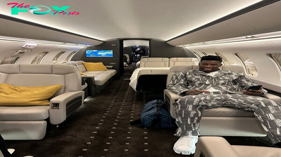 tl.Manchester United’s Andre Onana Soars to New Heights with Luxurious Lifestyle.