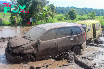Dozens Killed in Flash Floods in Indonesia Triggered by Cold Lava Flow and Mudslides