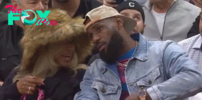 NBA Fans Notice What LeBron Hid Under Chair At Cavs Game